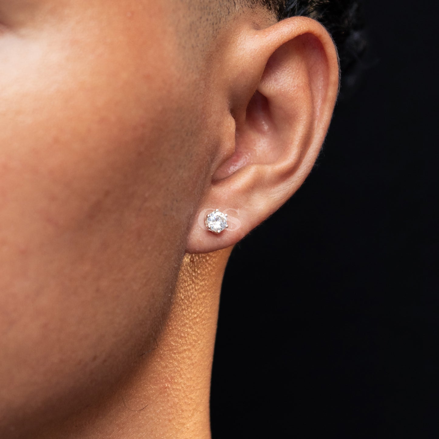 Silver Round Stud