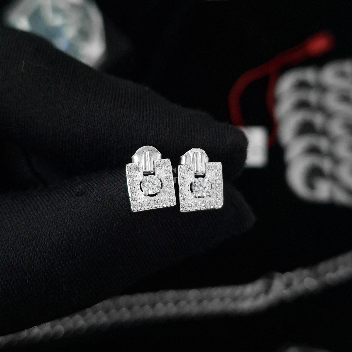Silver Swing Diamond Stud