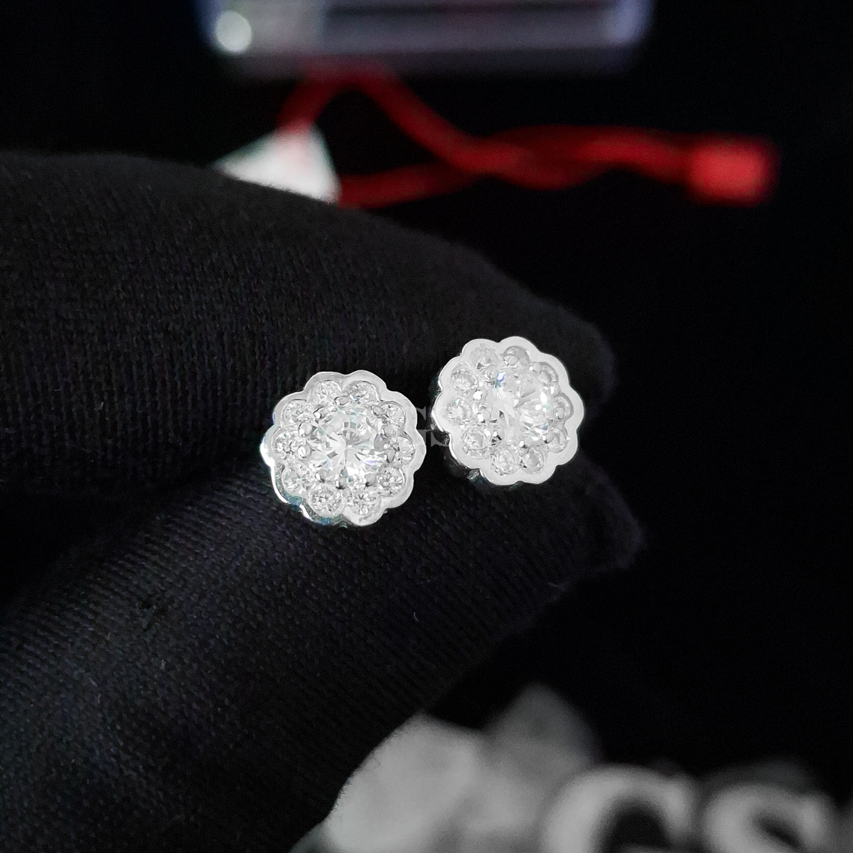 Silver Sunflower II Stud