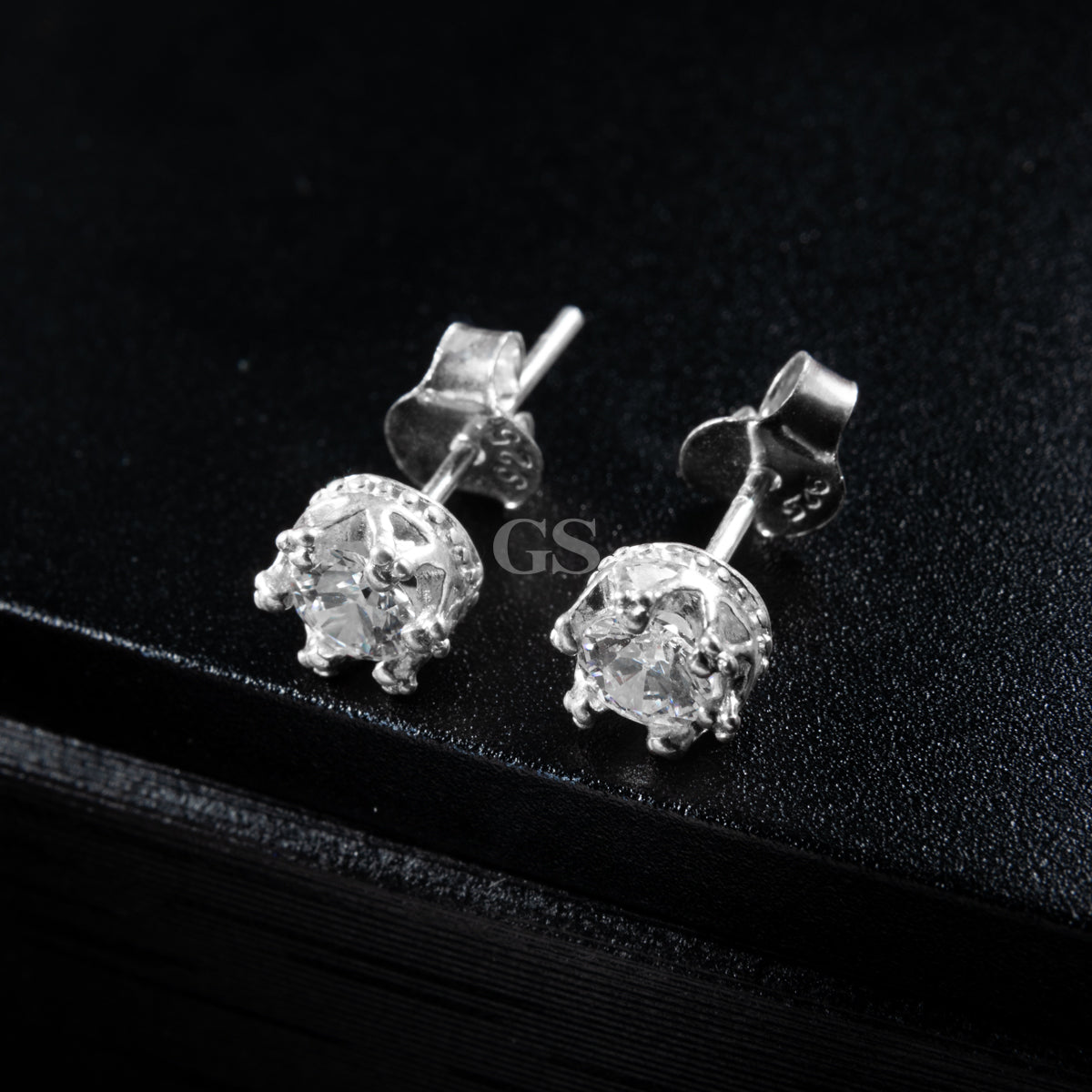 Silver Crown Stud
