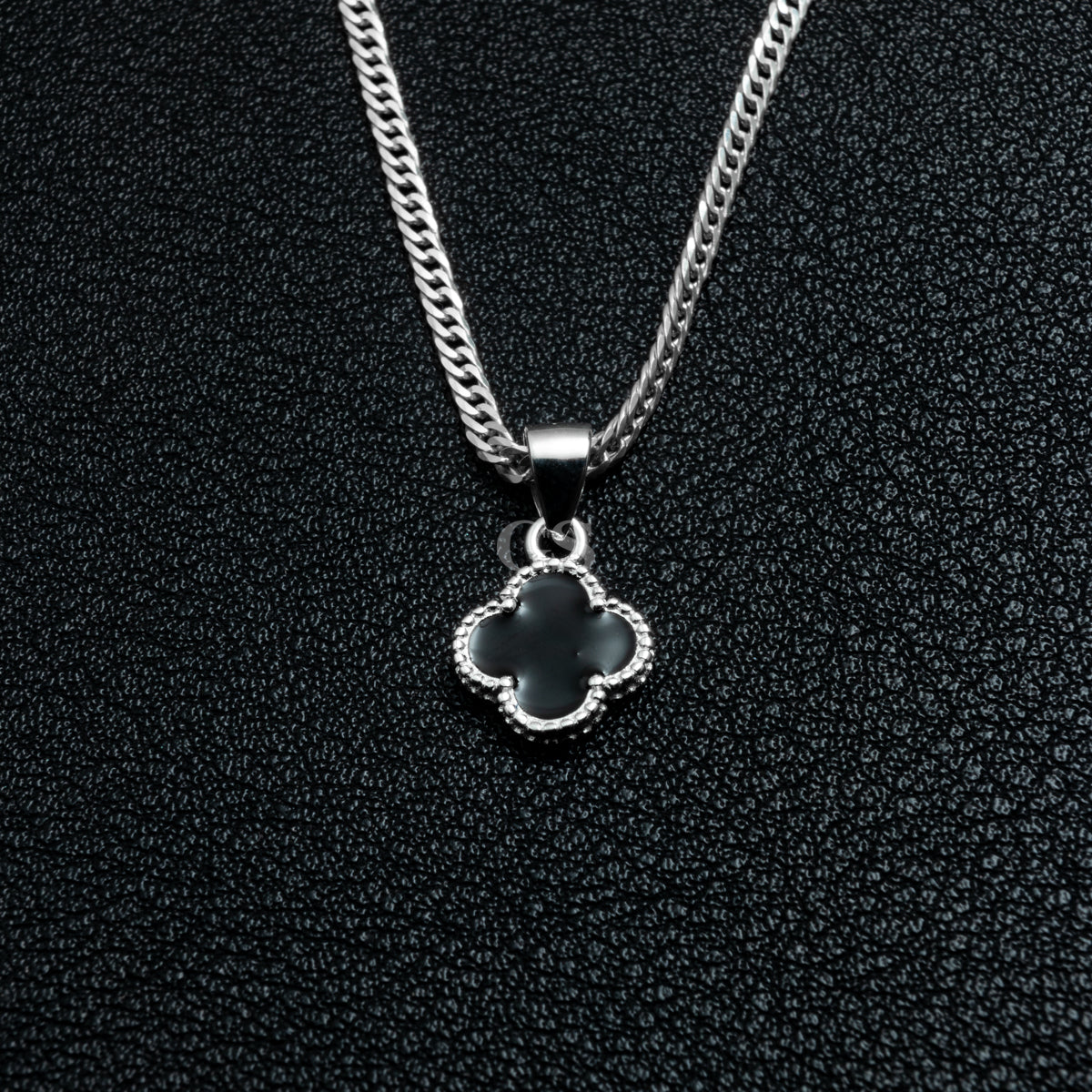 Silver Clover Necklace Set