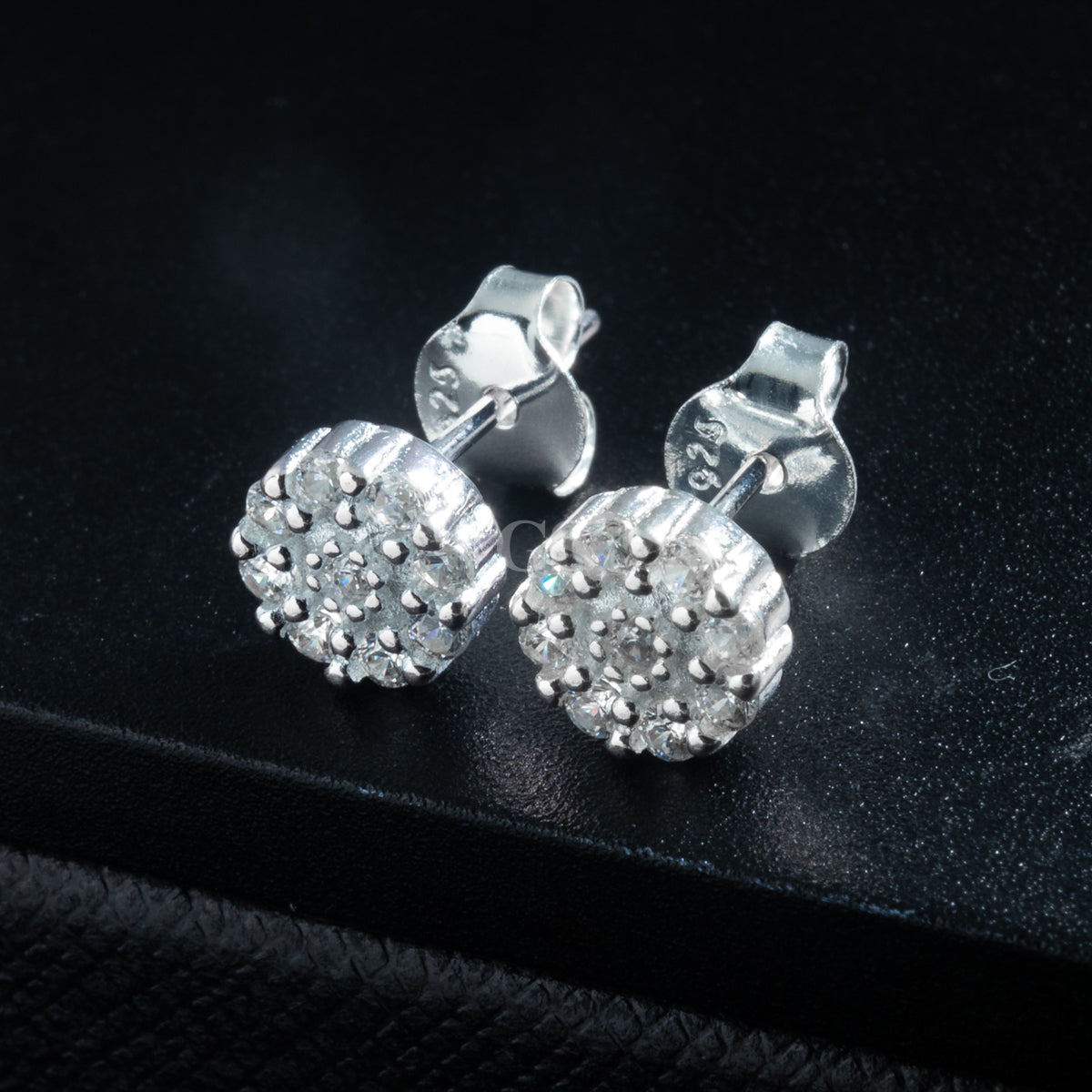 Silver Mini Iced Cap Stud