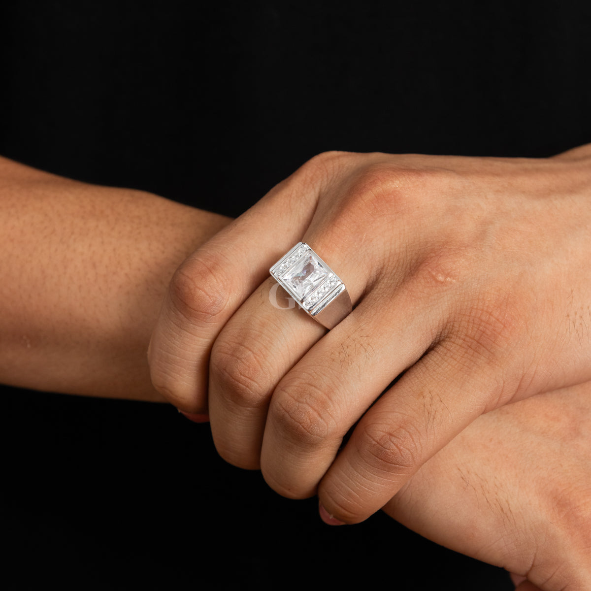 Silver Emerald Diamond Ring