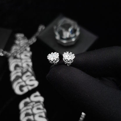 Silver Crown Stud