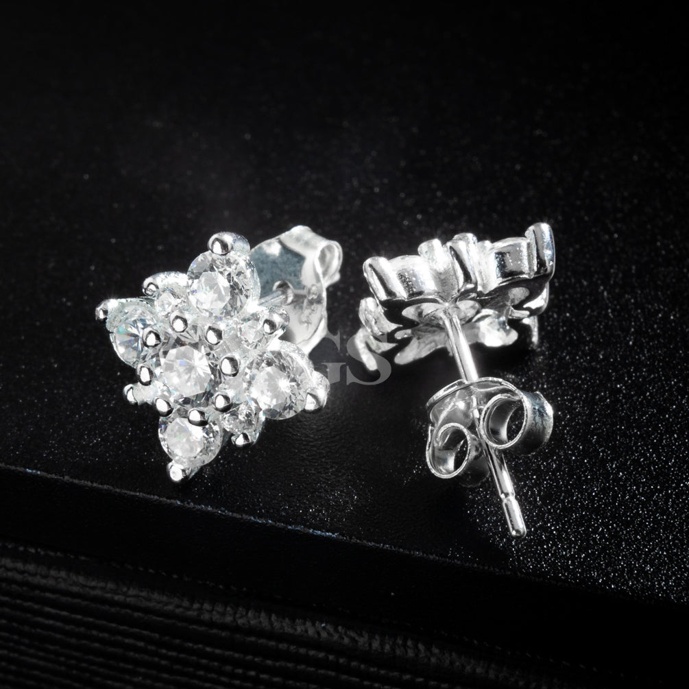 Silver Nova Stud
