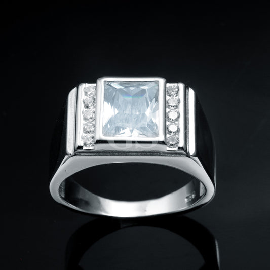 Silver Emerald Diamond Ring